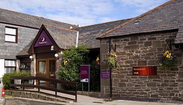 Premier Inn Dundee West Exteriör bild